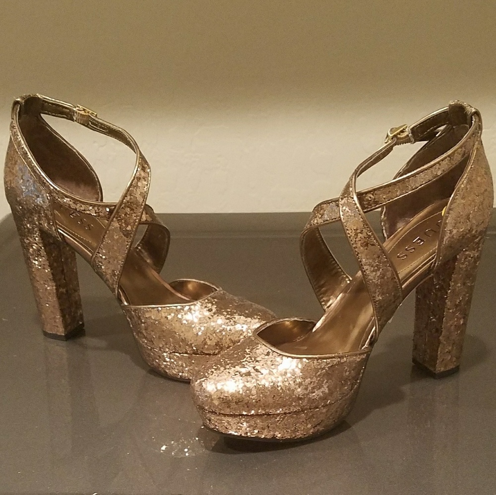 NEW GUESS Strappy Platforms